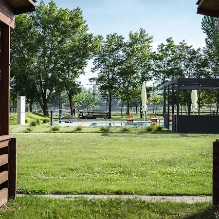 Hotel And Park Divoka Voda 3*