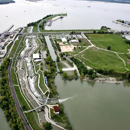 And Park Divoka Voda Szálloda 3*