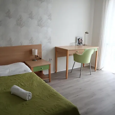 Hotel And Park Divoka Voda 3* Bratislava