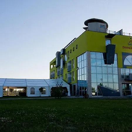 Hotel And Park Divoka Voda