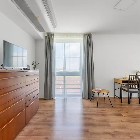 Hotel And Park Divoka Voda 3*