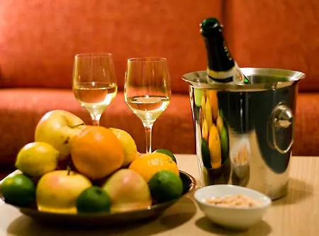 Hotel And Park Divoka Voda Bratislava