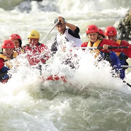 Hotell Hotel And Park Divoka Voda 3*