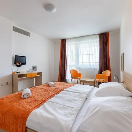 And Park Divoka Voda Hotel Pressburg