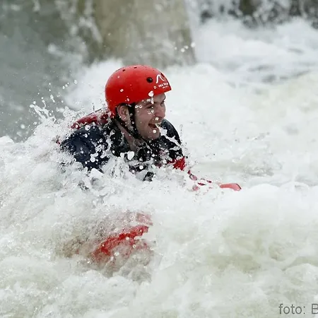 호텔 And Park Divoka Voda 브라티슬라바