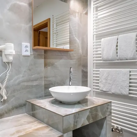 And Park Divoka Voda 브라티슬라바